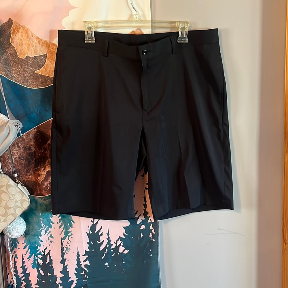Men’s Black Slazenger Athletic Material Short